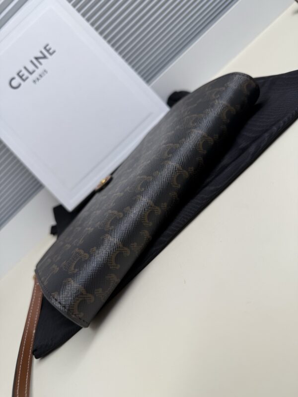 sy_no_950C096B56C5500FEC87117B1CEA0489_8 CELINE Note Book Leather Cover Bag
