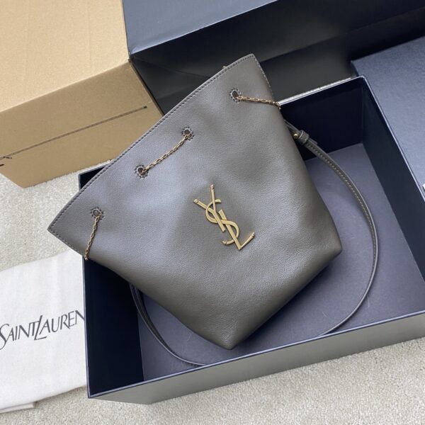 sy_no_9751F543FB0C1B6025A8802D7FDDD19E_4 YSL Cassandre Chain Bucket Bag – Green & Gold