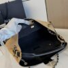 sy_no_98021F71323F790F0923A93B2E5945F3_7 Suede & Black Quilted Leather Tote Bag