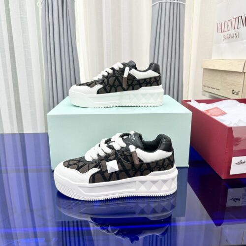 sy_no_98C93395971227C69184BF99B730F828_0 Valentino Garavani One Stud XL Brown VLogo Iconographe Platform Sneakers