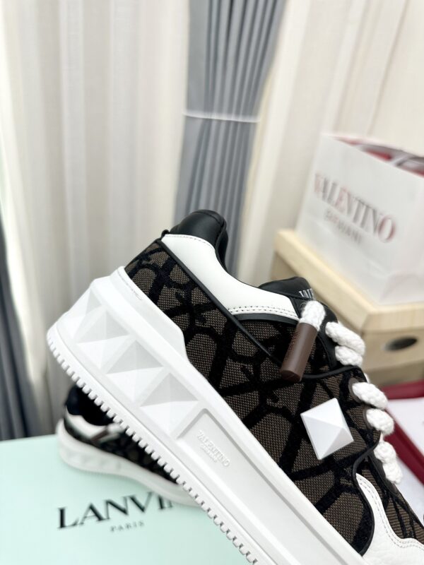 sy_no_98C93395971227C69184BF99B730F828_4 Valentino Garavani One Stud XL Brown VLogo Iconographe Platform Sneakers