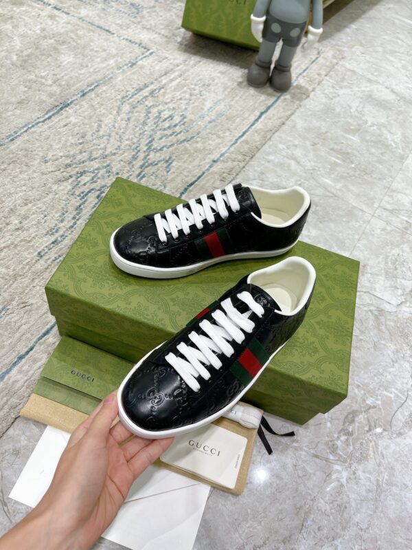 sy_no_99A936E71EA7CB62804C3B92AD336B8B_3 Gucci Ace Black GG Embossed Leather Sneakers