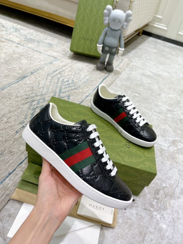 sy_no_99A936E71EA7CB62804C3B92AD336B8B_5 Gucci Ace Black GG Embossed Leather Sneakers