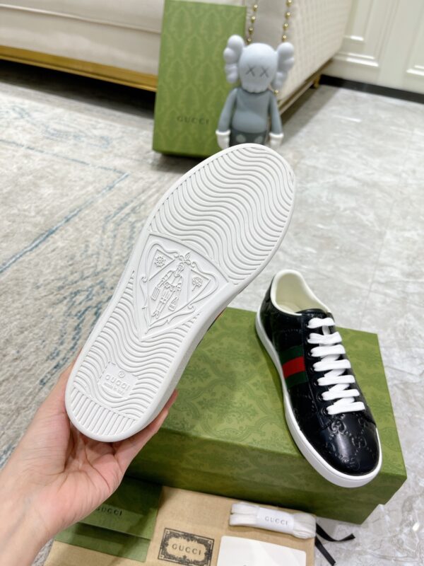 sy_no_99A936E71EA7CB62804C3B92AD336B8B_8 Gucci Ace Black GG Embossed Leather Sneakers