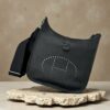sy_no_9B3441C53D31826B8624B62DAF08B1FF_2 Hermès Evelyne 29 Shoulder & Crossbody Bag