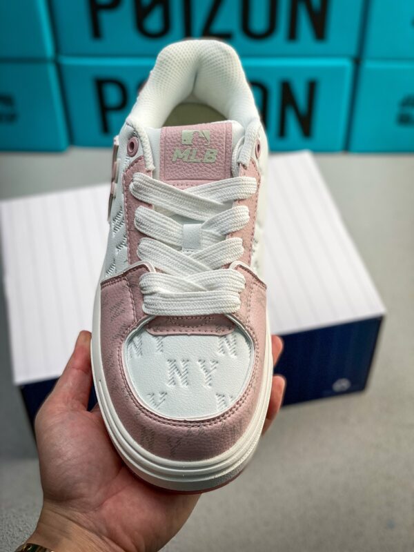 sy_no_9BD08E695416738B5A830E800427E38F_2 Pink & White Monogram Chunky Low-Top Sneakers