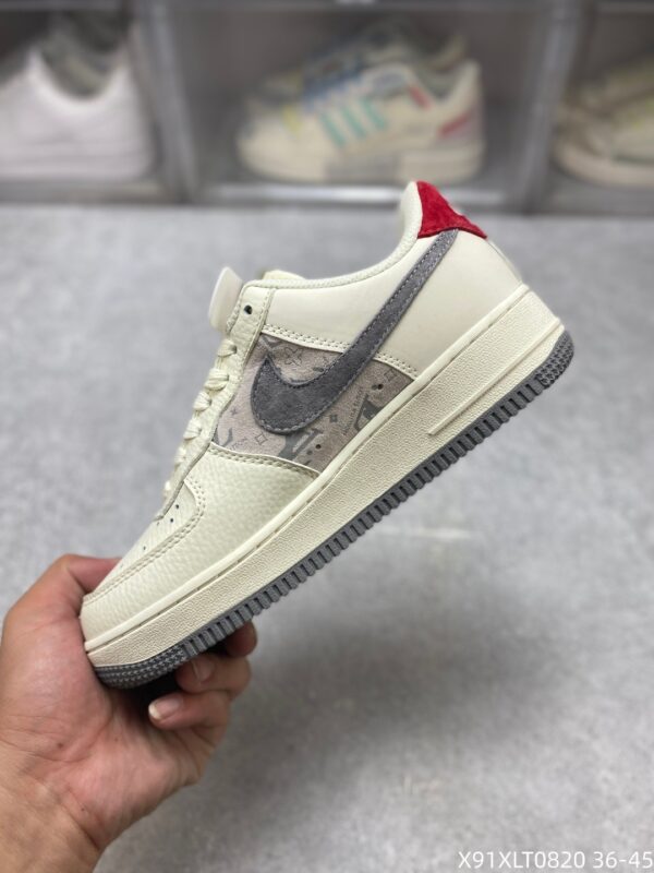 sy_no_9BDBCB128E62EE5E8D3302AC663FC01C_2 Custom Monogram-Inspired Air Low-Top Sneakers