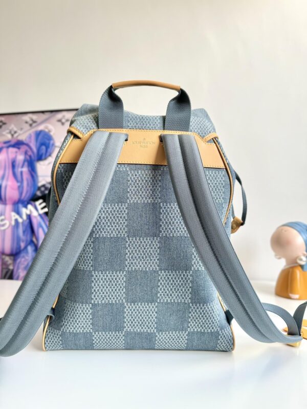 sy_no_9BEE8B3C0084DEFACB7F370EBAC5E312_3 Louis Vuitton Montsouris Backpack – Pharrell Williams Damier Denim 3D