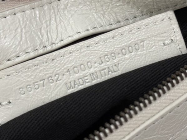 sy_no_9BF6EAFAF25E000C65B1785B271651B8_8 BALENCIAGA*LE CITY Moto