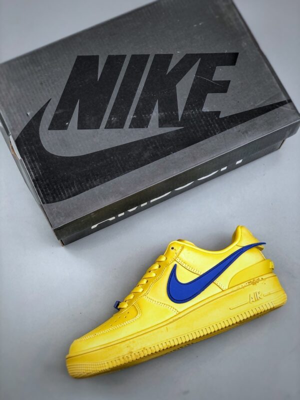 sy_no_9CA901604745F092CF70832781D2213B_2 AMBUSH x Nike Air Force 1 Low "Yellow / Royal Blue"