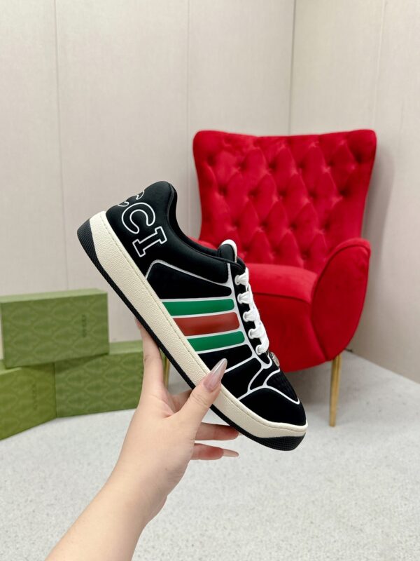 Gucci Screener Graphic Print Black Sneaker – Black / Green & Red