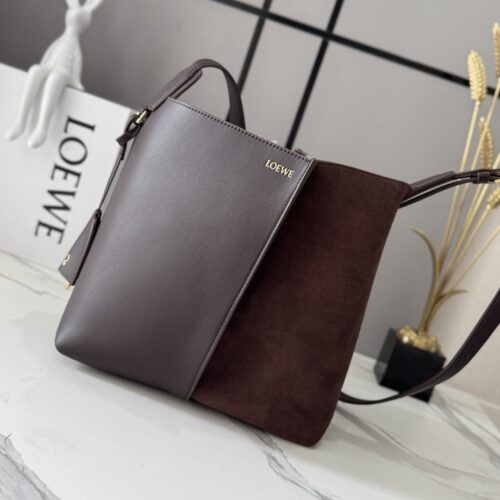sy_no_9D1C7E24E67BE118EF8B41416EE12ED6_0 Loewe Bilbao Medium Bucket Bag – Suede & Smooth Calfskin Leather