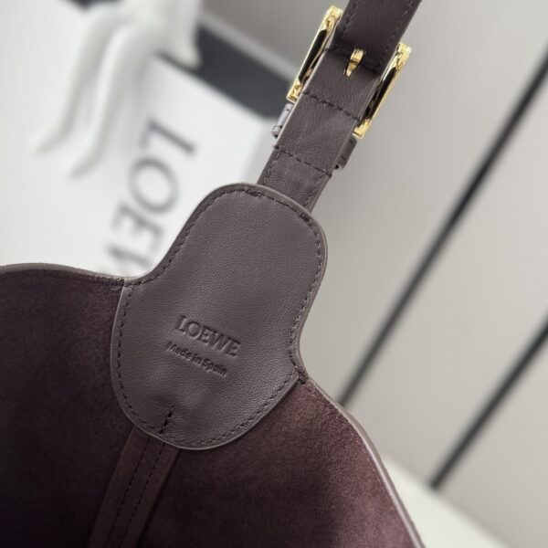 sy_no_9D1C7E24E67BE118EF8B41416EE12ED6_8 Loewe Bilbao Medium Bucket Bag – Suede & Smooth Calfskin Leather