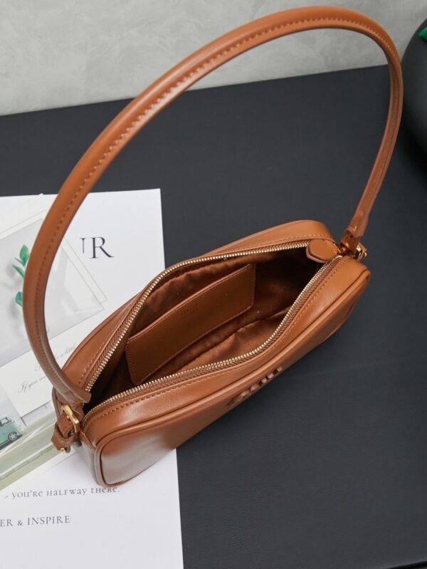 sy_no_9E514FA7F5D24955E13D852E01FFCC98_7 Brown Smooth Leather Rectangular Underarm Camera Bag