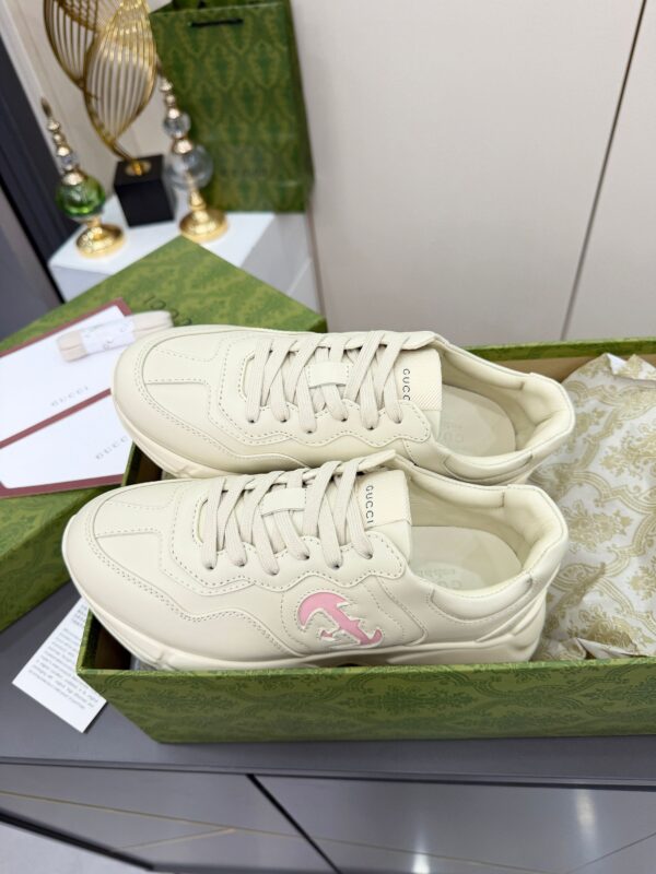 sy_no_9EFA72A7EEB388FAAA6FE9B6494A48B3_4 Gucci Rhyton Leather Sneaker in Off-White with Pink Interlocking G Logo