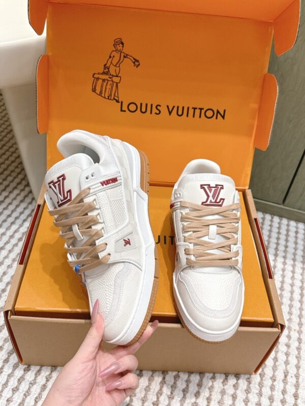 sy_no_9F3C31C8224460E1133D2E780F96EBB2_3 Louis Vuitton LV Skate / LV Trainer Maxi White, Khaki & Burgundy Sneakers