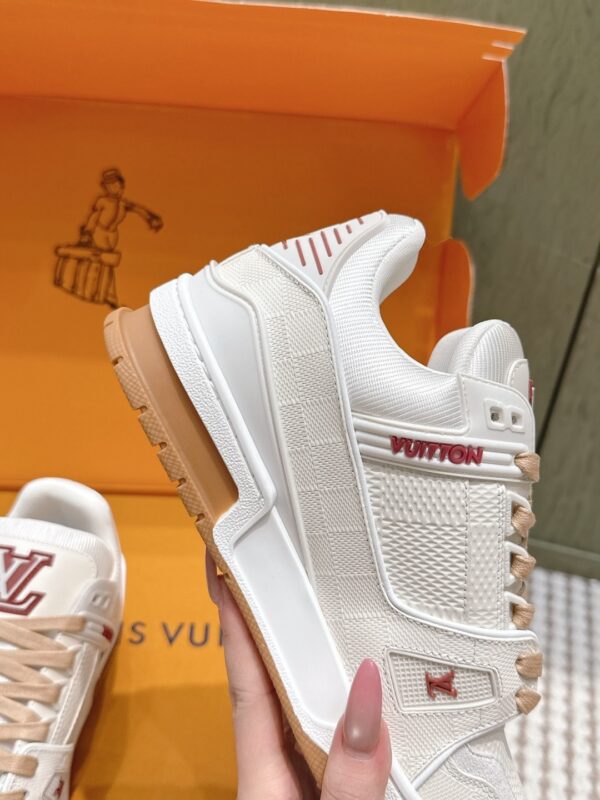 sy_no_9F3C31C8224460E1133D2E780F96EBB2_6 Louis Vuitton LV Skate / LV Trainer Maxi White, Khaki & Burgundy Sneakers