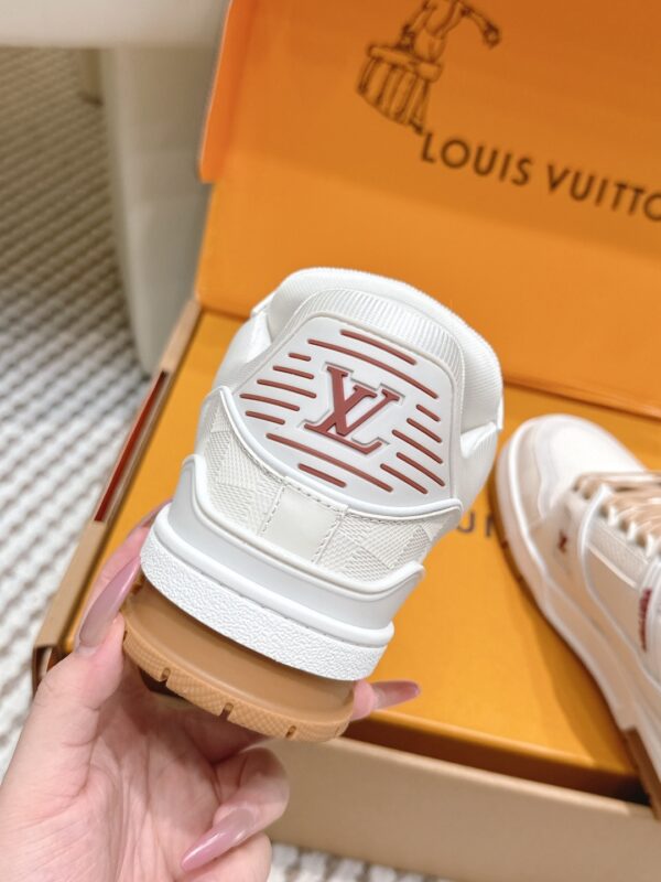 sy_no_9F3C31C8224460E1133D2E780F96EBB2_7 Louis Vuitton LV Skate / LV Trainer Maxi White, Khaki & Burgundy Sneakers