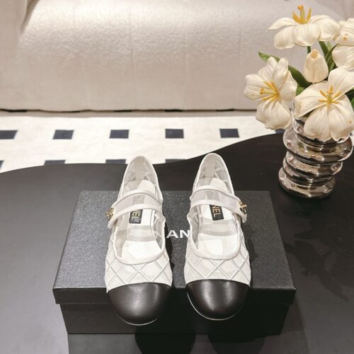 sy_no_9FFC3A43734981887766EC71EB2C925A_0 Chanel Mary Jane Ballet Flats in Ivory & Black