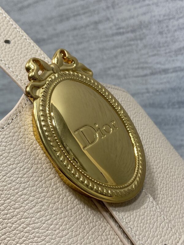 sy_no_A0864969A29DE246083C27B9D2DBC69A_3 Dior Medaillon Bucket Bag – New Spring/Summer Calfskin Shoulder Bag
