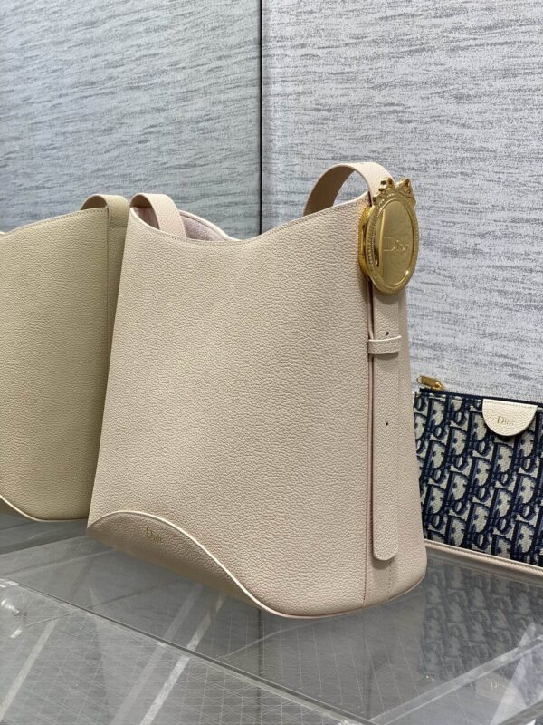 sy_no_A0864969A29DE246083C27B9D2DBC69A_5 Dior Medaillon Bucket Bag – New Spring/Summer Calfskin Shoulder Bag