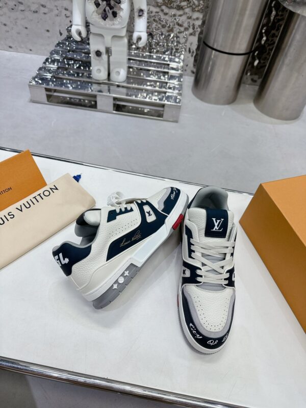 sy_no_A0E801C7E0651EE74E5DB3663D815990_4 Louis Vuitton LV Trainer White, Navy & Grey “New York” Retro Sneakers