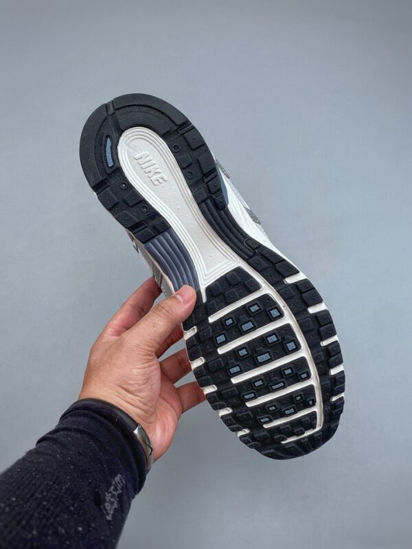 Nike P-6000 – Grey / Silver Grey Y2K Retro Running Sneakers