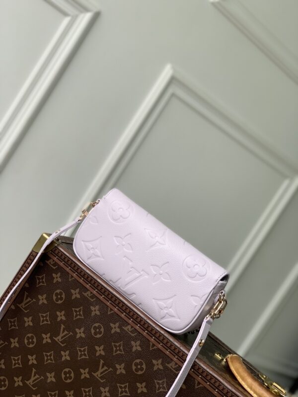 Louis Vuitton Ivy Bag – Women's Baguette/Shoulder/Handbag (Ideal Birthday Gift for Girlfriend)