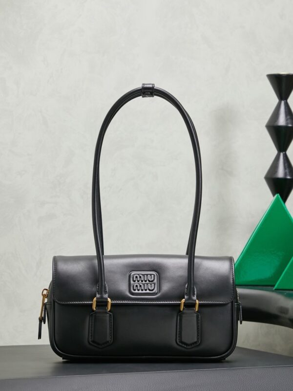 sy_no_A178771D7EB90F352E7F60FE61A20816_0 Black Slim Bowling Underarm Shoulder Bag