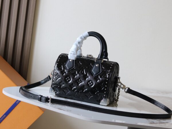sy_no_A24107517F7FD5139E1CC31C52E4319A_2 SedyTrunk 20 Mini Handbag