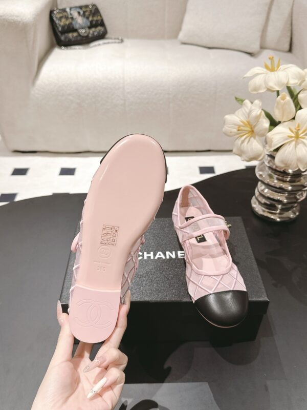 sy_no_A267E62EBC32499E2628BC1D981A8780_8 Chanel Mary Jane Ballet Flats in Sakura Pink & Black