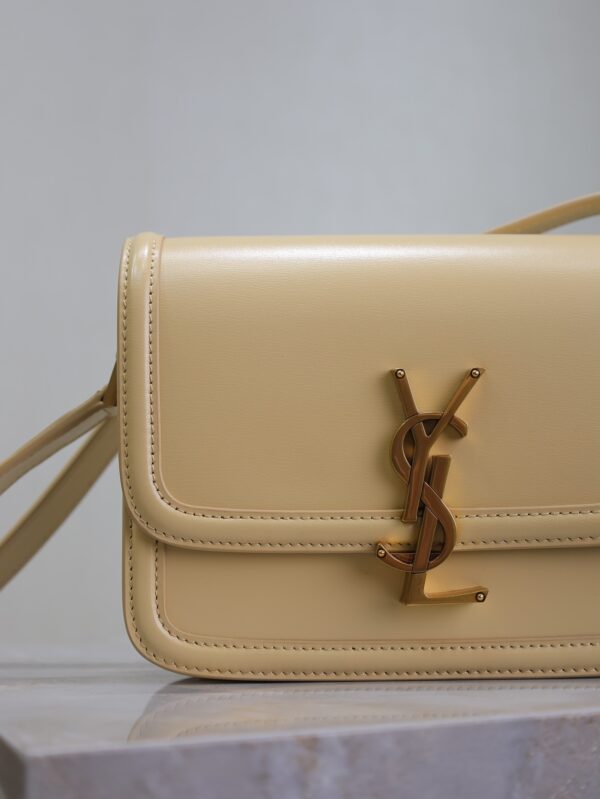 sy_no_A3A7A6744506429FF7478B8F9570ADA5_2 Solferino Box 19cm Bag – Beige