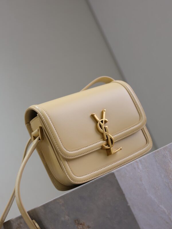 sy_no_A3A7A6744506429FF7478B8F9570ADA5_3 Solferino Box 19cm Bag – Beige