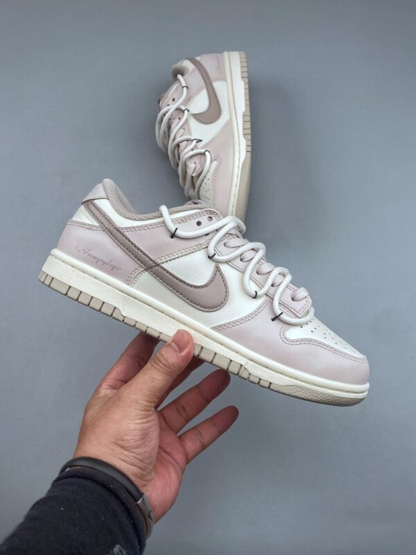 sy_no_A3E1C6A099ACF4164700B3B76FCD0910_3 Nike Dunk Low “Cream Pink & Taupe Swoosh” Double Lace Sneakers