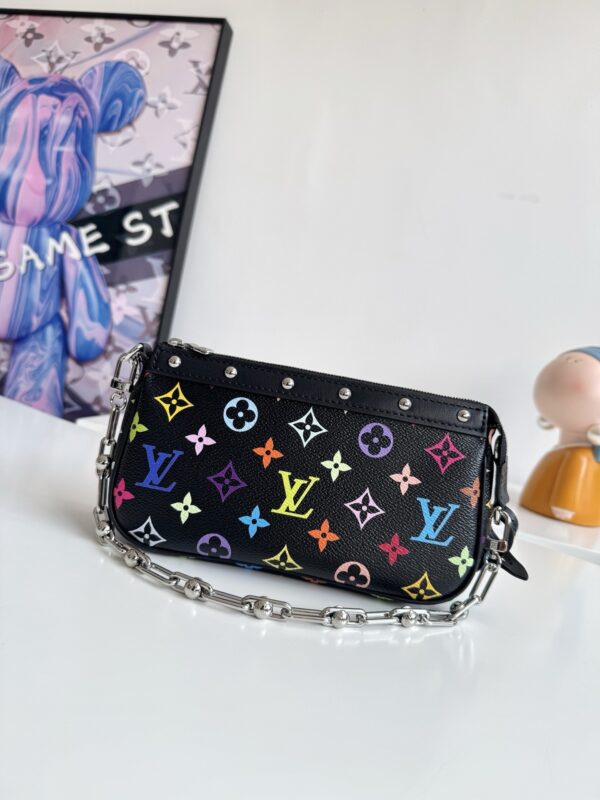 sy_no_A43B065C84E6D3AA41047E37134B9185_0 Louis Vuitton Pochette Accessoires – Louis Vuitton x Takashi Murakami Monogram Collection
