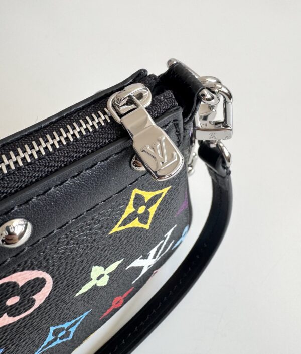 sy_no_A43B065C84E6D3AA41047E37134B9185_6 Louis Vuitton Pochette Accessoires – Louis Vuitton x Takashi Murakami Monogram Collection