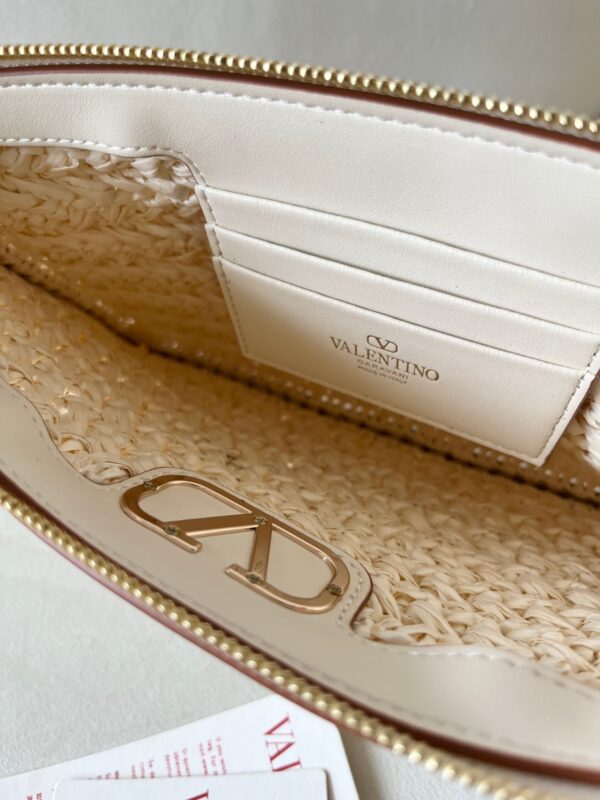 sy_no_A51258528FD1CE060890DDA755BDDEB2_6 Valentino Women's Raffia Clutch Bag