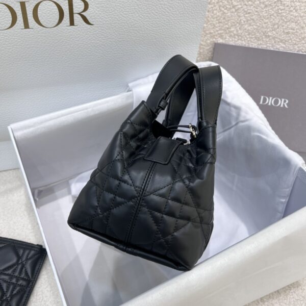 sy_no_A54E6413E8FBA50AA378AA8DEBCCD4AA_2 Toujours Small Bag – Black
