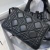 sy_no_A54E6413E8FBA50AA378AA8DEBCCD4AA_8 Toujours Small Bag – Black