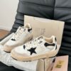 sy_no_A5665DE8CDE8B9A44E5D4004270C84A8_0 Cream & Black Star Distressed Platform Sneakers