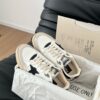 sy_no_A5665DE8CDE8B9A44E5D4004270C84A8_6 Cream & Black Star Distressed Platform Sneakers