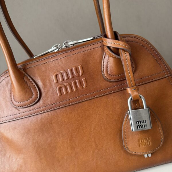 sy_no_A58143FC5925F95EB892EB4A2D7BCCE1_4 Vivant Bowling Bag