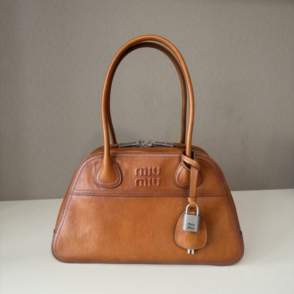 sy_no_A58143FC5925F95EB892EB4A2D7BCCE1_8 Vivant Bowling Bag