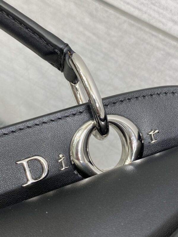 sy_no_A64980520D6DA748FD71990E24443452_2 Dior French-style chic bow handbag – vintage shoulder and crossbody bag