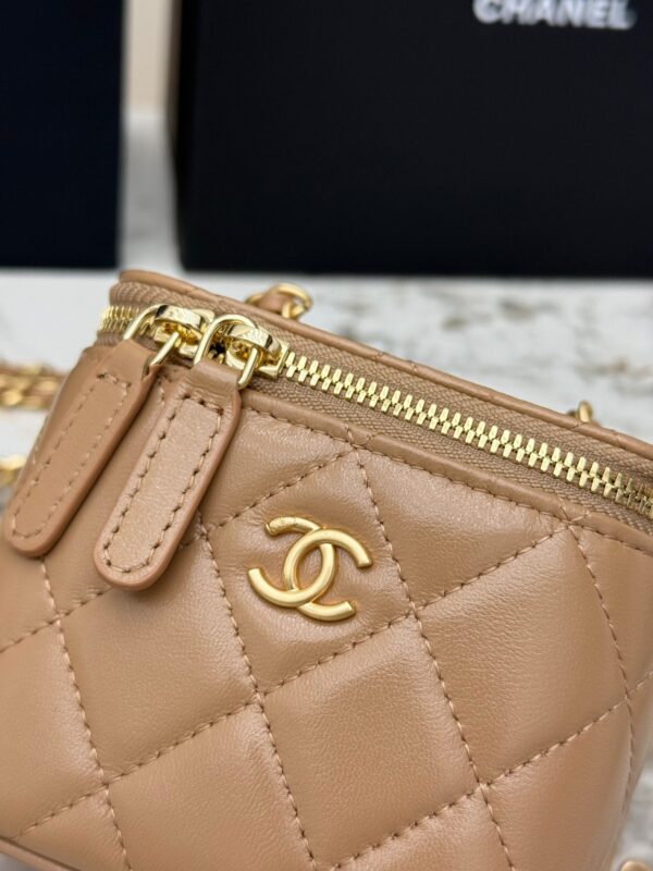 sy_no_A708ACD2C994027850F7D6D5D193375B_4 Chanel 21C Mini Vanity Ball Bag – Lambskin Leather with Gold Ball Chain
