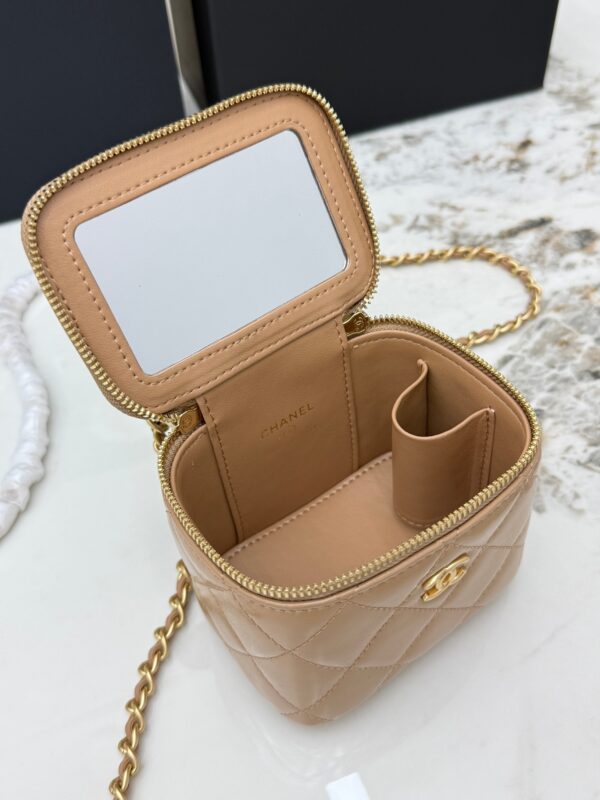 sy_no_A708ACD2C994027850F7D6D5D193375B_6 Chanel 21C Mini Vanity Ball Bag – Lambskin Leather with Gold Ball Chain