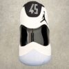 Air Jordan 11 – Concord