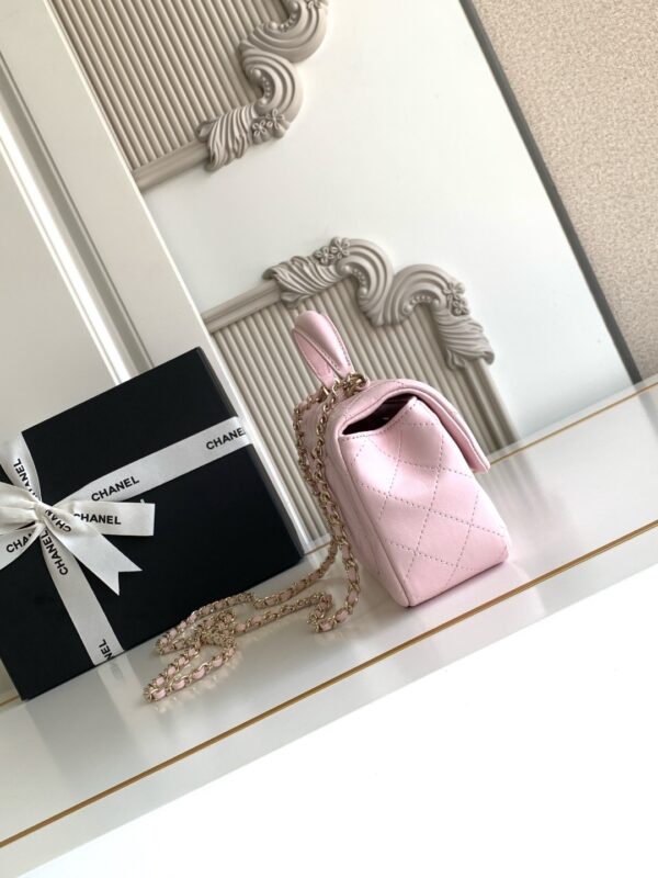 sy_no_A7416417DA65570CDE294FF0F58B32F4_3 Pink Mini Quilted Leather Top-Handle Flap Bag