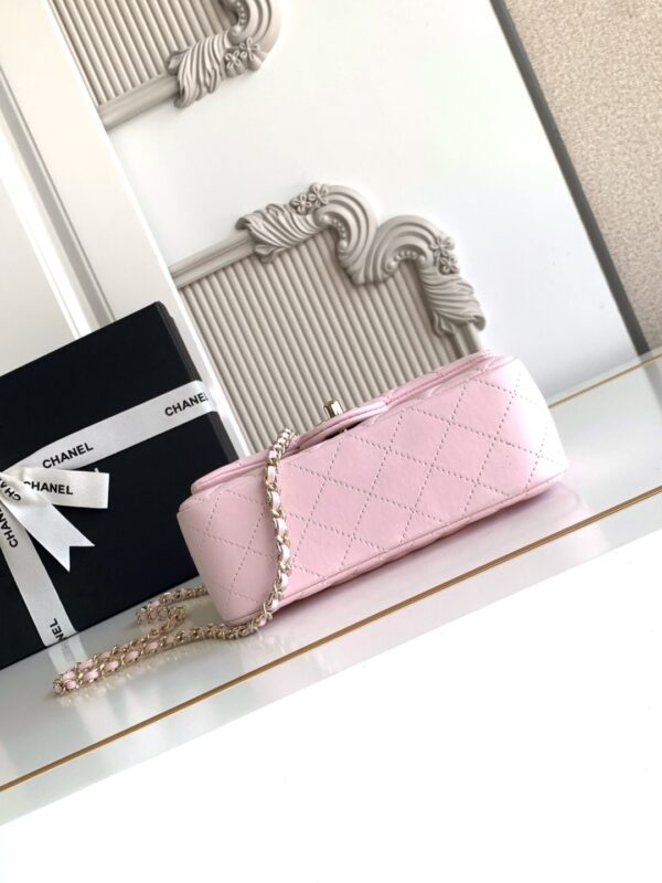 sy_no_A7416417DA65570CDE294FF0F58B32F4_4 Pink Mini Quilted Leather Top-Handle Flap Bag