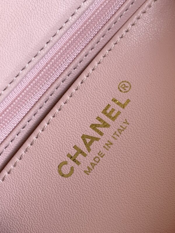 sy_no_A7416417DA65570CDE294FF0F58B32F4_8 Pink Mini Quilted Leather Top-Handle Flap Bag